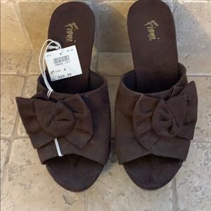 Fioni Dark Brown Suede Open Toed High Heels